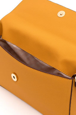 Женская горчичная сумка через плечо Неожиданная скидка в корзине