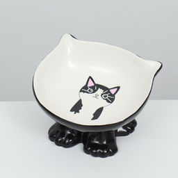 Миска керамическая Киса на подставке-лапках 200 мл 13 х 12 х 8 см, чёрная - Пижон фото 3