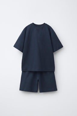 CONJUNTO CAMISETA Y BERMUDA / Marino