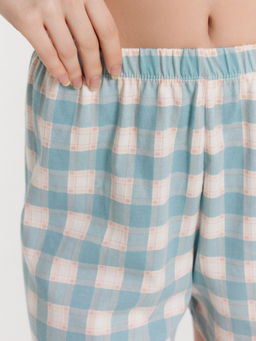 КОМПЛЕКТ ЖЕНСКИЙ (ТОП, ШОРТЫ)