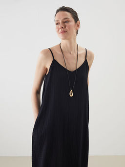 V Yaka M?slin Elbise