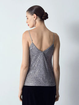 Топ с пайетками на бретелях - Emka фото 5