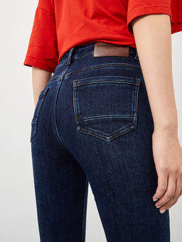 Утепленные женские джинсы прямого кроя на флисе - Mossmore фото 8