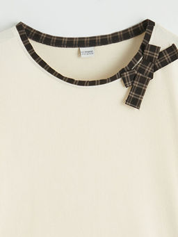 Fiyonk Detayl? Bisiklet Yaka K?z ?ocuk Ti??rt