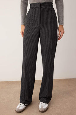 Antrasit K?sl?k Tuseli Cizgili Wide Leg/Genis Paca Arkas? Lastikli Kumas Pantolon TWOAW26PL00088 - Trendyolmilla фото 3