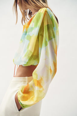 BLUSA CORTA ESTAMPADA / TYEAMARILLO