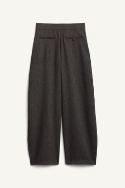 LIMITED EDITION VOLUME TROUSERS WITH PLEATS AND WOOL - Zara фото 7