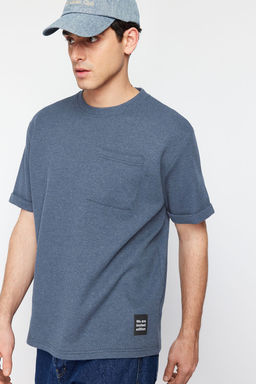TRENDYOL MAN Siyah Oversize/Genis Kesim K?sa Kol Cepli Etiket Detayl? T-Shirt TMNSS23TS00077 - Trendyolmilla фото 54