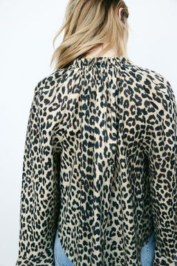 Blusa con mangas de volante - H&m фото 4