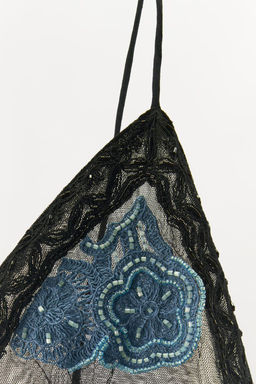 DRESS WITH CONTRAST EMBROIDERY AND BEADS - Zara фото 6