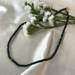 Чокер из черной Шпинели