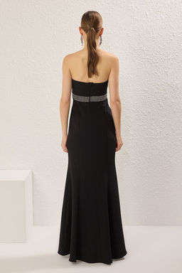TRENDYOLMILLA Siyah Bal?k Kesim Aksesuar Detayl? Dokuma Uzun S?k Abiye & Mezuniyet Elbise TPRSS25AE00160 фото 5