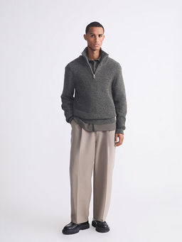 Dik Yaka Erkek Triko Kazak