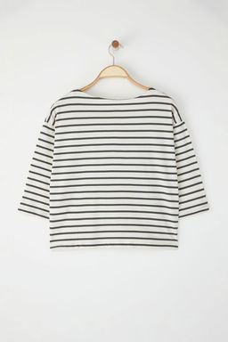 TRENDYOLMILLA Antrasit Cizgili Relaxed/Rahat Kal?p Truvakar Kol Orme T-Shirt TWOSS25TS00115 фото 7