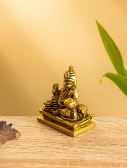 Сувенир «Лакшми», 4.5×2.5×5.5 см, латунь