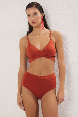 TRENDYOLMILLA Siyah Yuksek Bel Regular Bikini Alt? TBESS25BA00035  фото 2