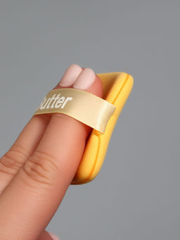 Цена за 2 шт. Спонжи для макияжа, в футляре, 2 шт., жёлтые