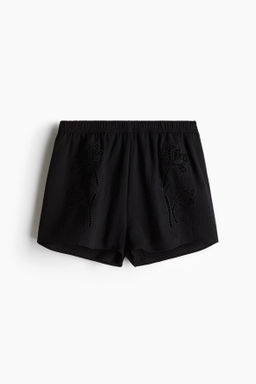 Broderie anglaise shorts
