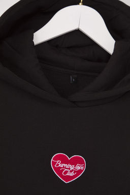 Teen Siyah Kal?n Ici Polarl? Kalp Bask?l? Kapusonlu Oversize Kal?p Orme Sweatshirt TWOAW26SW00158 - Trendyolmilla фото 6