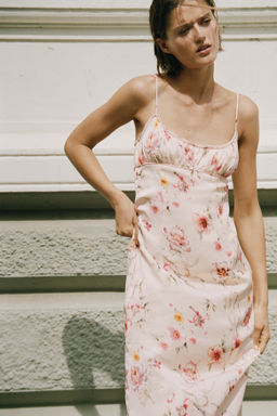 Vestido estampado con tirantes espagueti - H&m фото 3