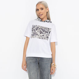 Футболка с капюшоном, Увлечена собой (графика) - Charutti фото 10