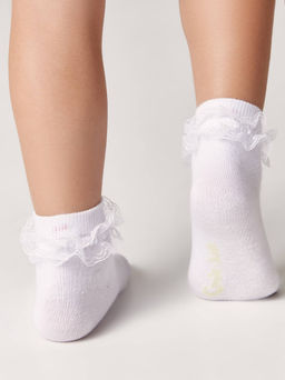 Цена за 2 пары Conte-Kids Хлопковые носки TIP-TOP с кружевной лентой белый