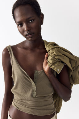 Top de tirantes en canal? - H&m фото 5