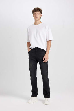 Джинсовые брюки Sergio Regular Fit Normal Mold с нормальной талией и зауженными штанинами - Defacto фото 2