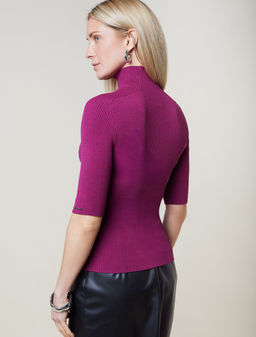 Водолазка тонкой вязки в рубчик из хлопка с нейлоном