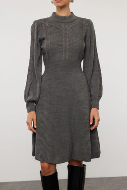 TRENDYOLMILLA Kahverengi Mini Triko Dantelli Elbise TWOAW22EL0011 фото 11