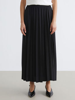 Beli Lastikli Krep Pileli Etek