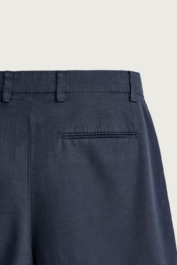 BERMUDA PLIEGUES REGULAR FIT / Marino