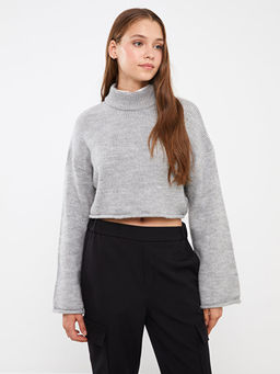 Yar?m Bal?k?? Yaka D?z Uzun Kollu Crop Kad?n Triko Kazak