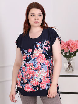 Футболка летняя с цветами