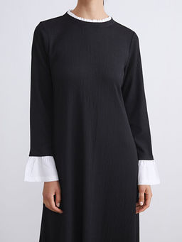 F?rf?rl? Dik Yaka Dokulu Elbise