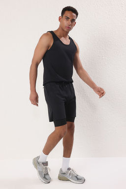 TRENDYOL MAN Siyah Running H?zl? Kuruma Micropoly Antrenman Fitness Taytl? Outdoor Sort TMNSS25SR00060