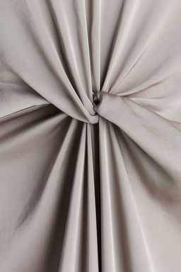 MAMA Vestido de saten drapeado con detalle de nudo - H&m фото 6