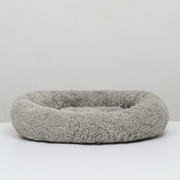 Лежанка для собак и кошек Уют, мягкий мех, 50 х 42 х 11 см, серая - Пижон фото 10