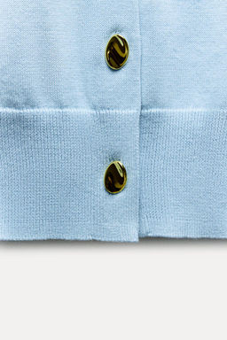 PLAIN KNIT TOP WITH GOLDEN BUTTONS - Zara фото 15