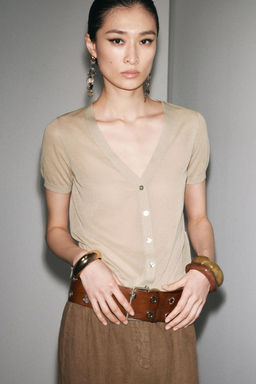 EXTRA FINE KNIT TOP