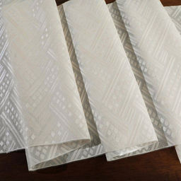 Скатерть ПВХ "Орнамент" 137х220см, длина стола до 180см, на 8 персон, "LACE" фактурная, на пленке, беж с перламутром, упак. "классическая" п/э 28х41см т.м. "Домашняя Мода" (Китай)