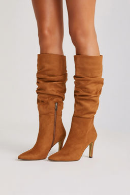 Camel Koruklu Suet Sivri Burun Ince Topuklu Kad?n Cizme TAKAW26CZ00015
