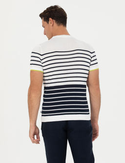 Beyaz Slim Fit Bisiklet Yaka Triko T-Shirt