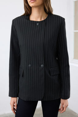 Siyah Cizgili Anvelop Kapama Dokuma Blazer Ceket TWOAW26BC00018