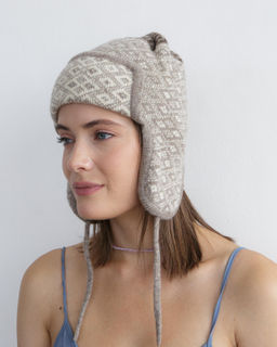 Ушанка из шерсти яка с рисунком 3872