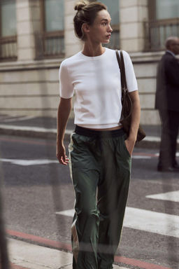 BASIC PLAIN KNIT SHORT SLEEVE TOP - Zara фото 3