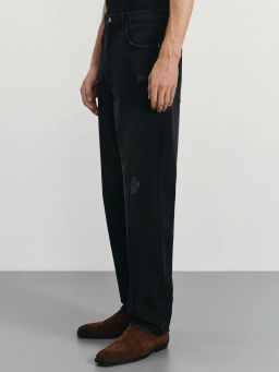 Джинсы straight с эффектом destroyed / Zarina