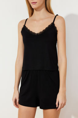 Trendyolmilla Siyah Dantelli Ip Ask?l? Viskon Sortlu Orme Pijama Tak?m? THMSS24PT00007  фото 4