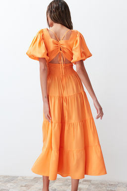 Turuncu Belden Ac?lan Gipe ve S?rt Detayl? Kare Yaka Maxi Dokuma Elbise TWOSS24EL00431