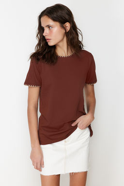 Kahverengi %100 Pamuk Kontrast Dikis Detayl? Basic Bisiklet Yaka Orme T-Shirt TWOSS19AD0085